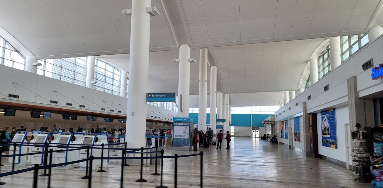 Sun Country Airlines NAS Terminal